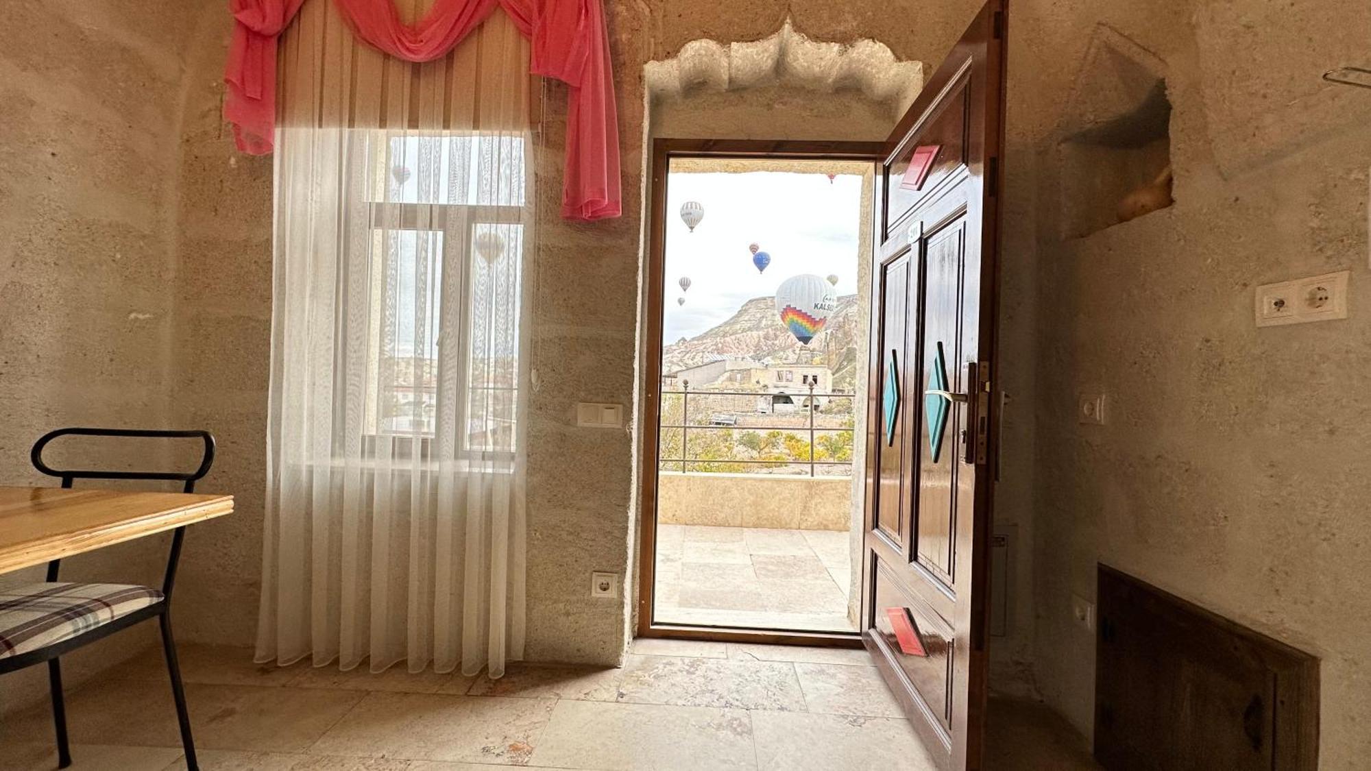 Jacob'S Cave Suites - Cappadocia (Adults Only) Гореме Экстерьер фото
