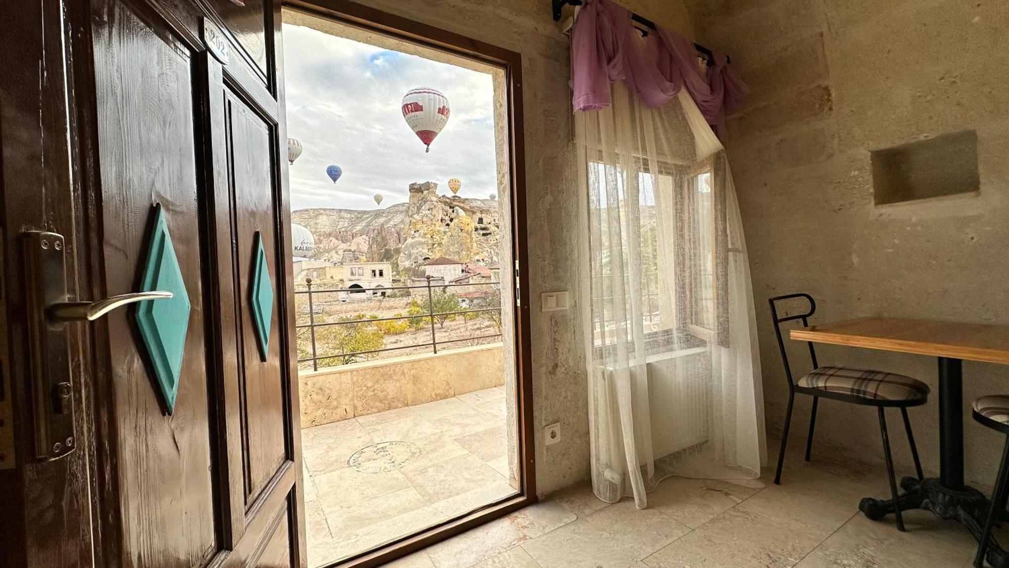 Jacob'S Cave Suites - Cappadocia (Adults Only) Гореме Экстерьер фото
