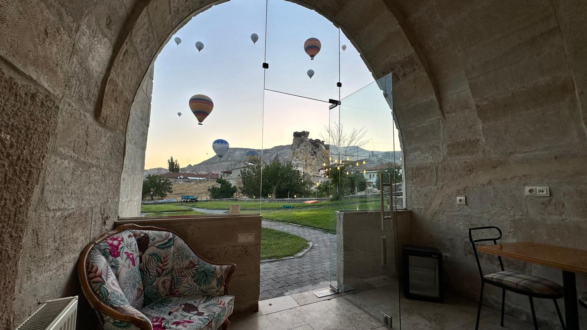 Jacob'S Cave Suites - Cappadocia (Adults Only) Гореме Экстерьер фото